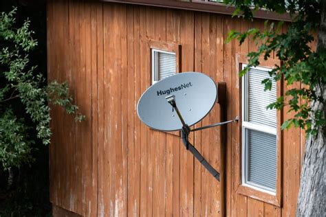 satellite dish internet access