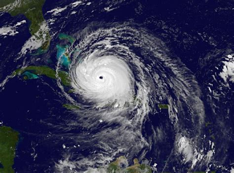 satellite picture of hurricane