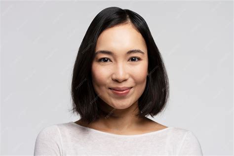 satisfaction brunette