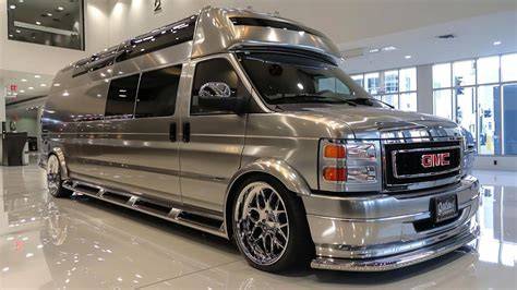 2017 GMC Savana Explorer Limited SE for sale in Qatar New and used
