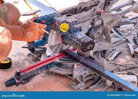 Saw For Cutting Pvc Cladding