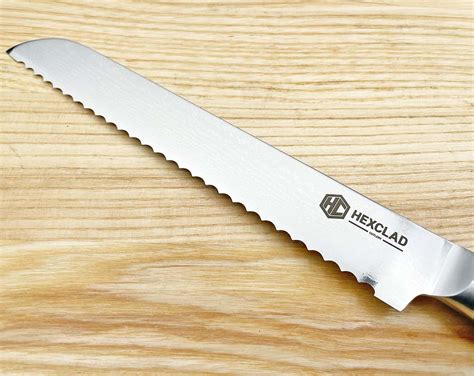 Scalloped Vs Serrated Bread Knife