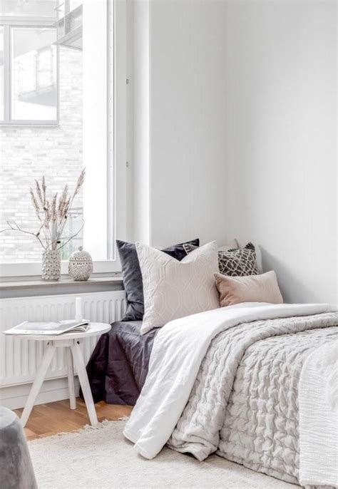 scandinavian style bedroom decor