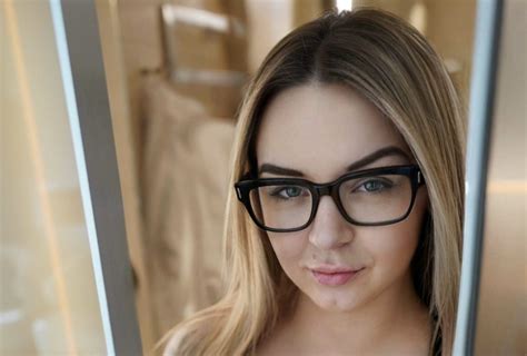 schmidt onlyfans hanna