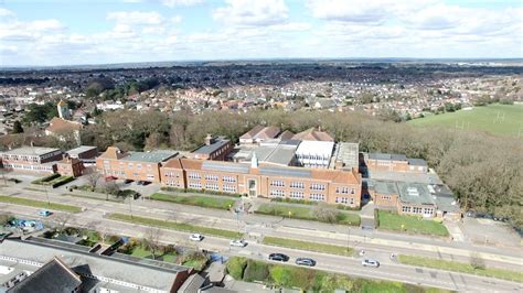 schools in bournemouth secondary