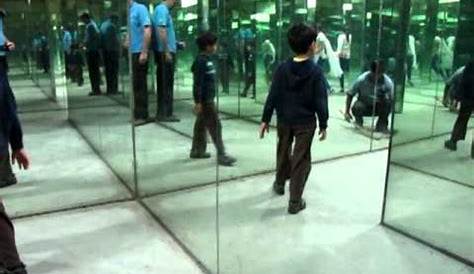 Science Museum Delhi Mirror Maze Of Opens The Quad