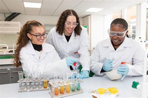 science apprenticeships uk