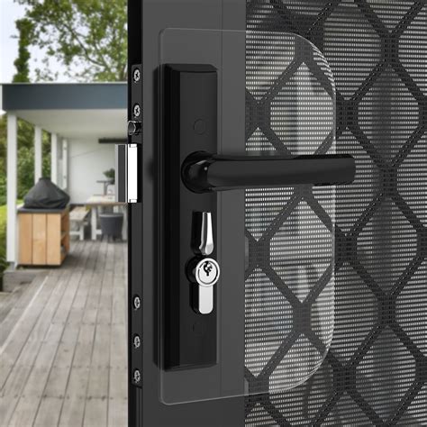 Screen Door Lock House
