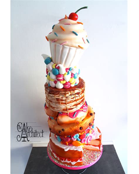 Sculpture Cake Design