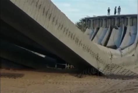 se cae puente de bordo