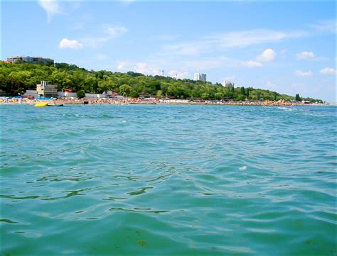 sea near kiev resorts