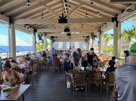 seafood lunch Key Largo