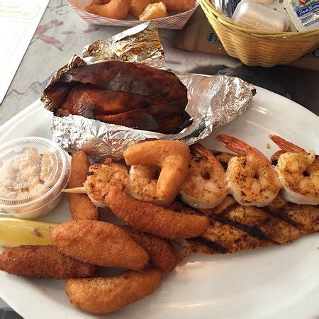 seafood restaurants in forest city nc