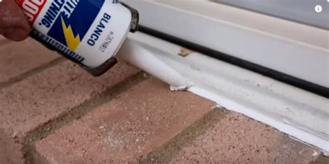 Seal Around Outside Windows