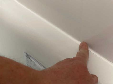 Sealing Acrylic Bath