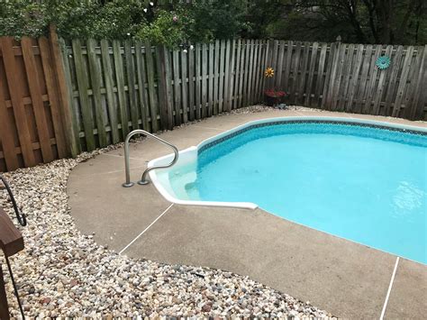 sealing concrete around pool