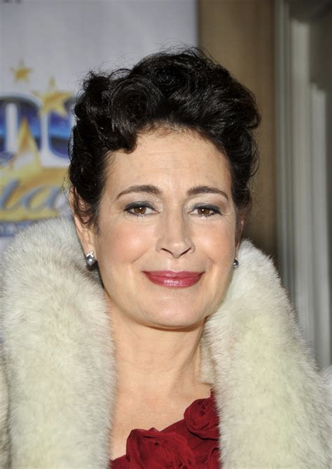 sean young actress net worth