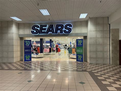sears manager in frederick md