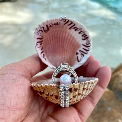 Seashell Engagement Ring Box