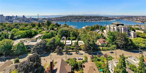 Discover Seattle's Vibrant Capitol Hill Neighborhood Gems Today