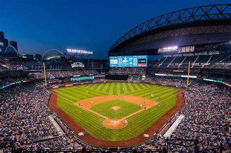 seattle mariners baseball parking