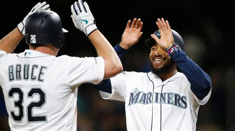 seattle mariners box score of today's game