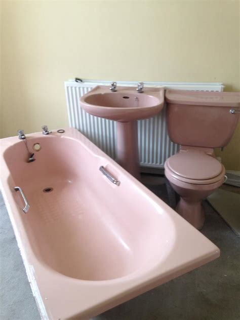 Tips On How To Find The Best Second-Hand Bathroom Suites In 2023