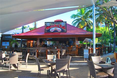 secret harbour beach st thomas restaurants