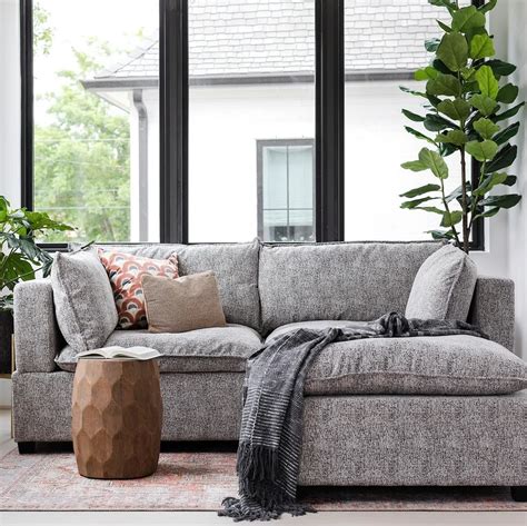 Sectional.for Small Spaces