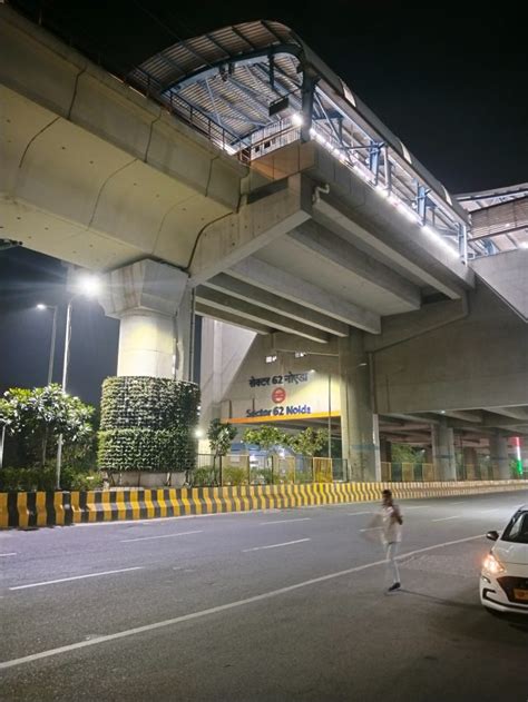 sector 27 to sector 62 noida
