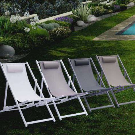 Sedie a sdraio: il tuo must-have per un estate all'insegna del relax!