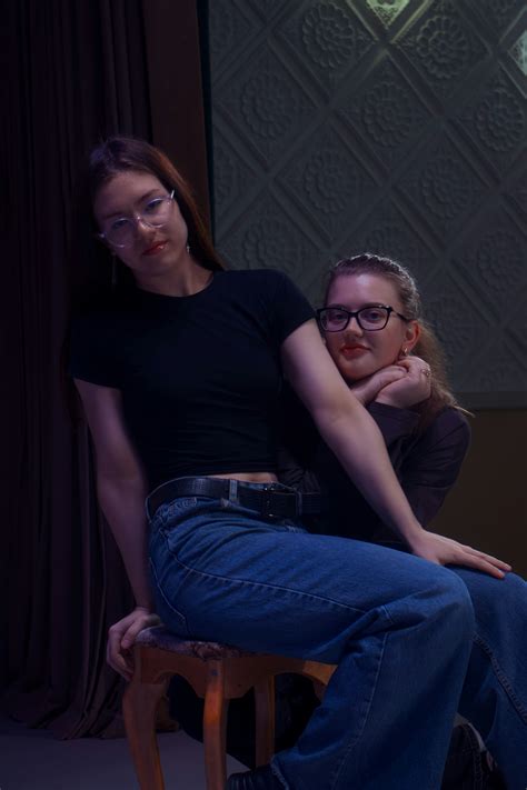 seductions lesbian 46