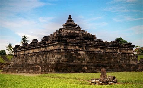 Harga Tiket Masuk Wisata Sejarah Candi Sambisari Yogyakarta Terbaru