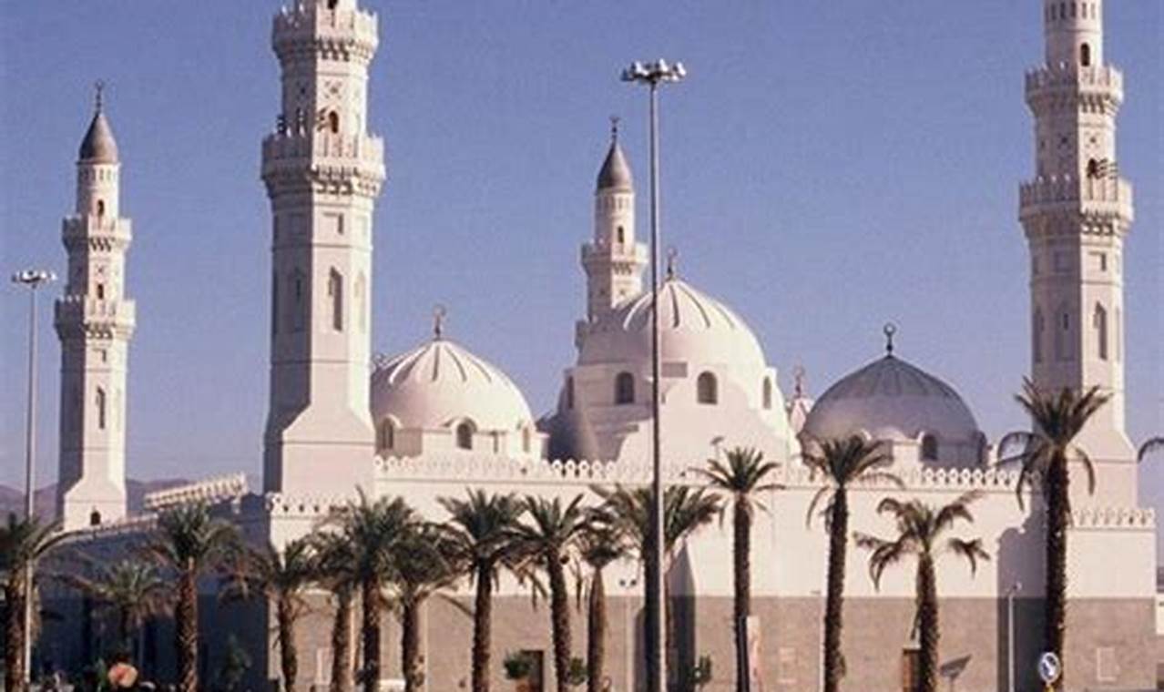 Sejarah Masjid Quba: Kisah Dibalik Masjid Pertama di Dunia