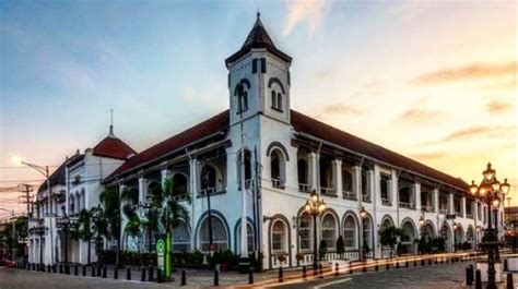 √ Review [LENGKAP] Keindahan Kota Lama Semarang