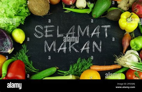 selamat makan in english