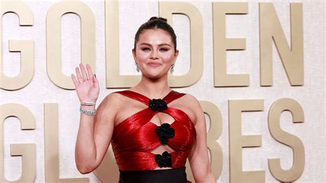 selena gomez's social media break