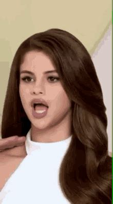 selena gomez cross eyed