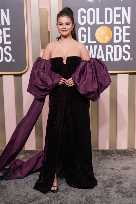 selena gomez golden globes dress