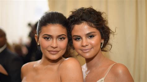 selena gomez kylie jenner