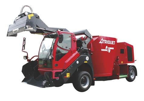 Self Propelled Feed Mixer