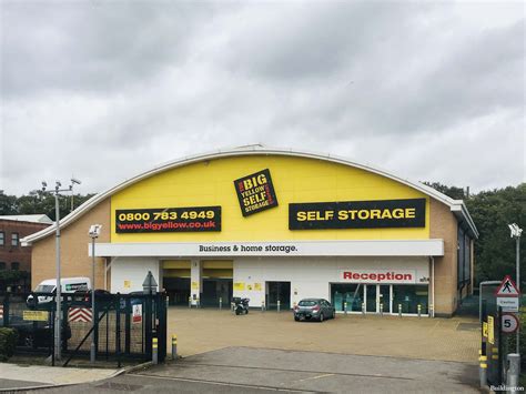 self-storage companies in london