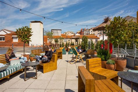 selina hostel lisbon