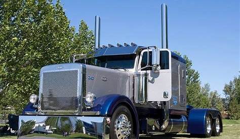 Modern Dark Blue Semi Truck Reefer Trailer Profile On Road Stock Photo