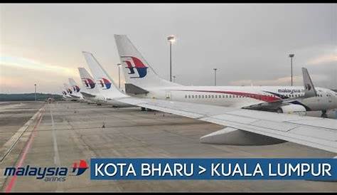 Flight landing on kota bharu - YouTube