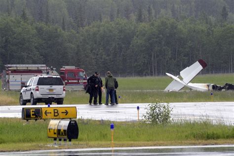 senator plane crash alaska
