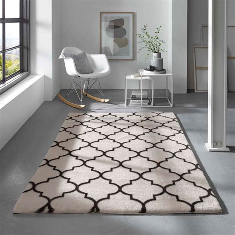 Senfgelber Teppich mit Jacquardmuster 200x290 Maisons du Monde