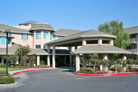 senior living apartments in bakersfield ca