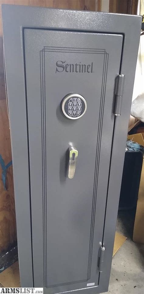 Sentinel Small Gun Safe