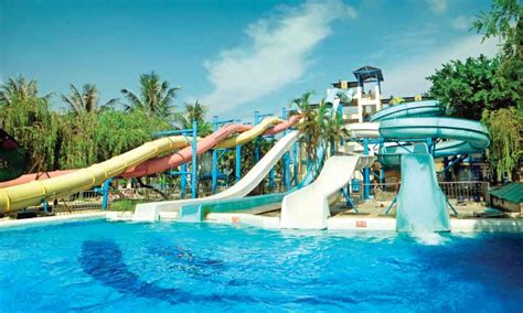 sentosa water park opening hours